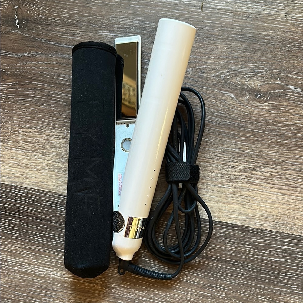 TYME 2-in-1 curling iron/straightener with Case